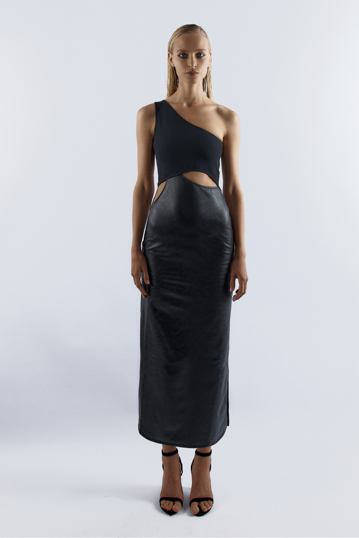 BELLA One Shoulder Maxi Black Dress